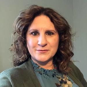 Meet your Posher, Shelly